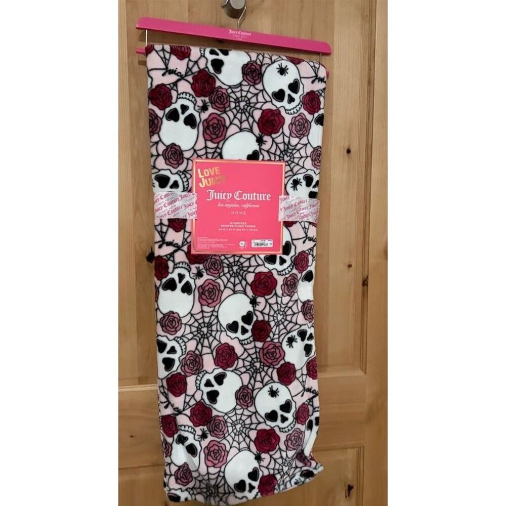 Juicy Couture Halloween Skull Rose Spiderweb Fleece Blanket Pink Red Black NWT